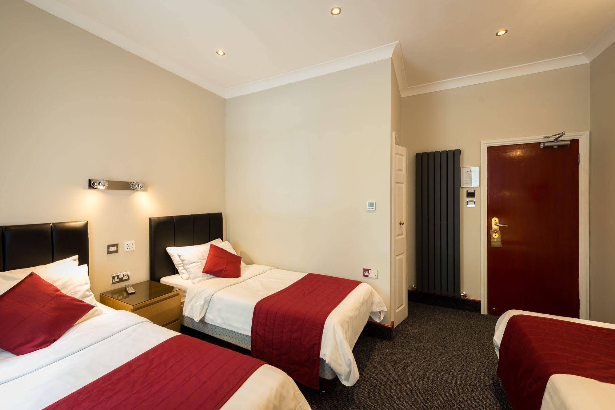Adria Hotel Лондон Экстерьер фото